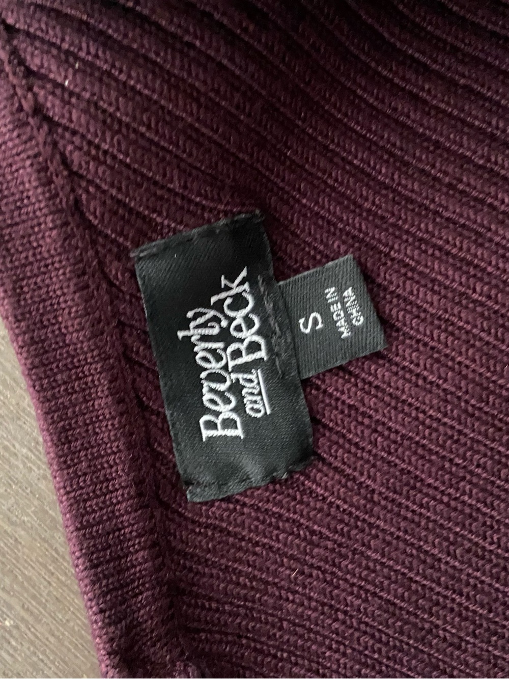 Beverly & Beck Ribbed V-Neck Cropped Sweater - 3pc Bundle - Picture 11 of 11